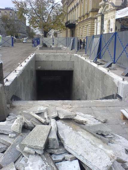 [DSC00140.JPG]